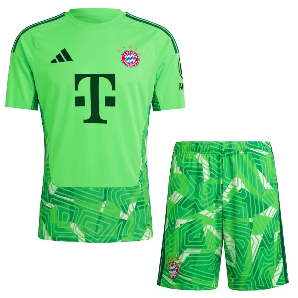 Bayern Munich 26/27 Goalkeeper Jersey and Short Kit