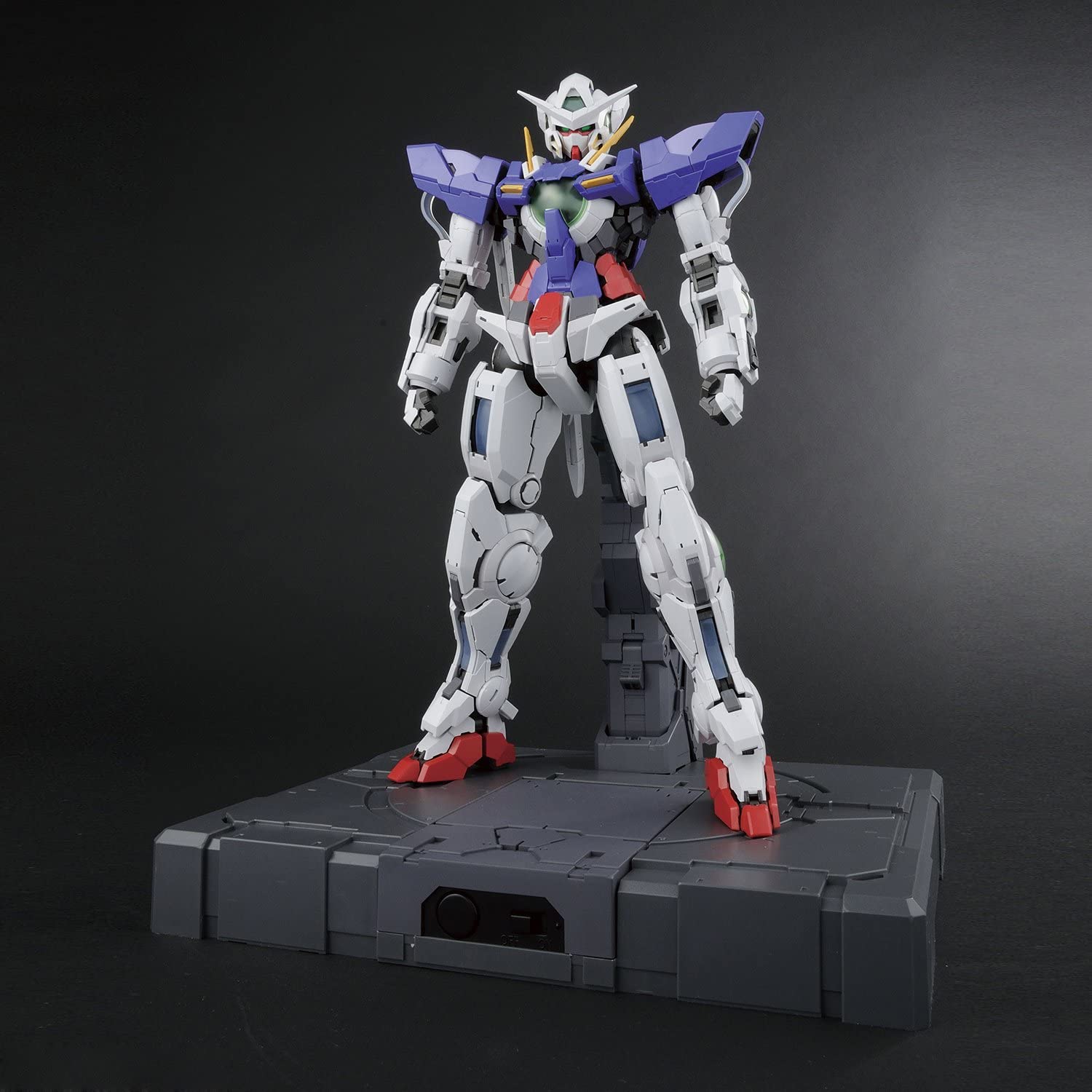 Lighting Mode Model Kit Bandai Hobby PG 1/60 GN-001 Gundam Exia 