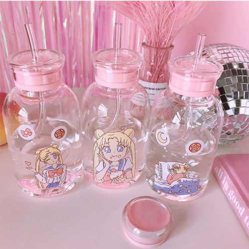 Anime Sailor Moon Usagi Tsukino Glass Portable Bottle