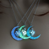 Moon Glowing Gem Silver-Plated Luminous Stone Pendant Heart-Shaped Necklace Charm Jewelry