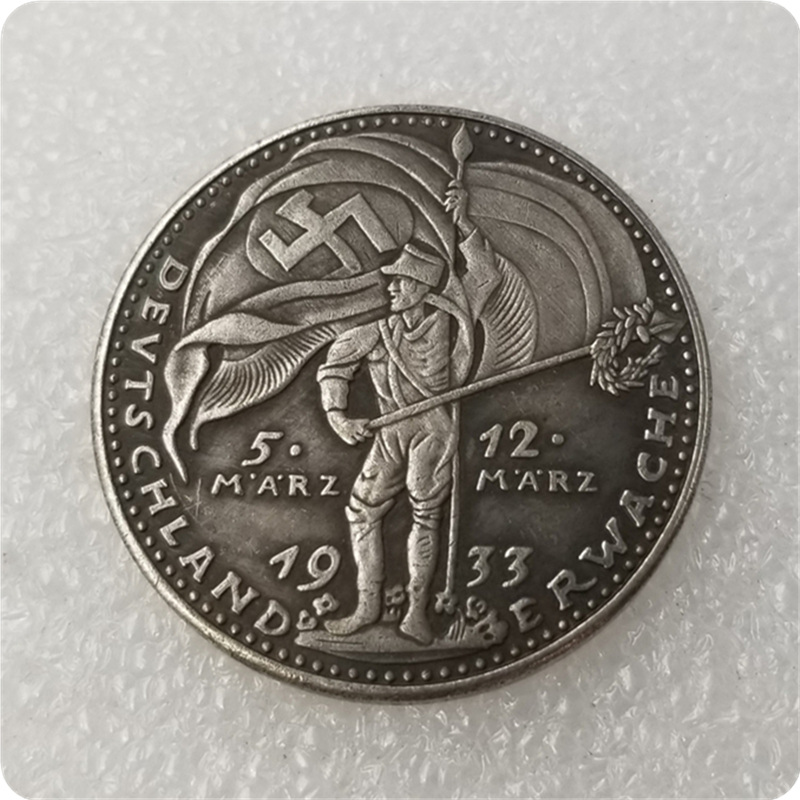 Сколько стоит фашистская монета. Монета 5 рейхсмарок с Гитлером. Онеты третьего Рейх. Монета 1 рейхсмарка 1933-1939.