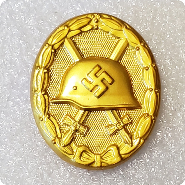 Type #54_ww2 Gold german badge