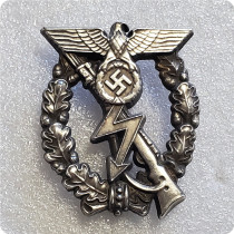 Type #61_ww2 Antique silver german badge