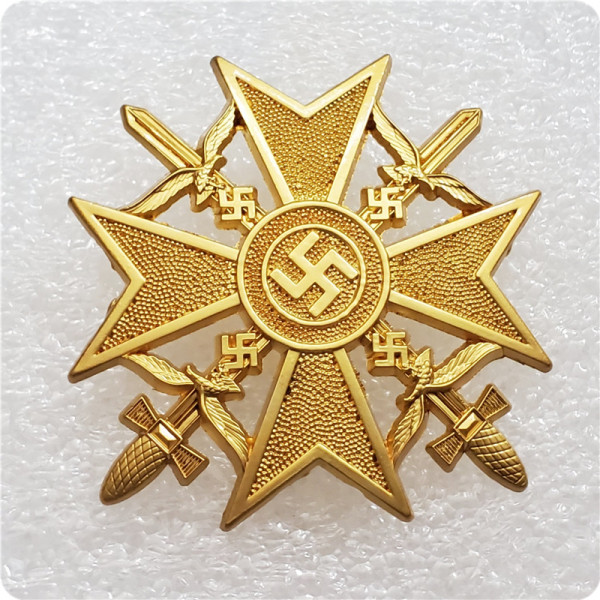 Type #76_ww2 Gold german badge