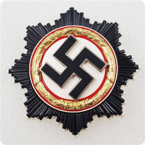 Type #81_1941 WWII Gold German badge