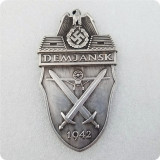Type #49_ww2 german badge