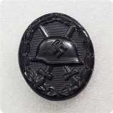 Type #86_WWII black German badge