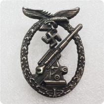 Type #88_WWII Antique silver German badge