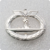 Type #99_WWII Unc silver German badge