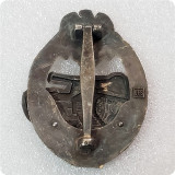 Type #114_WWII Antique Silver badge