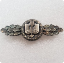Type #134_WWII Antique Silver badge