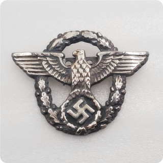 Type #149_WWII badge