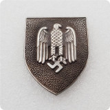 Type #153_WWII badge