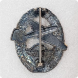 Type #162_WWII badge