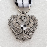 Type #169_WWII badge