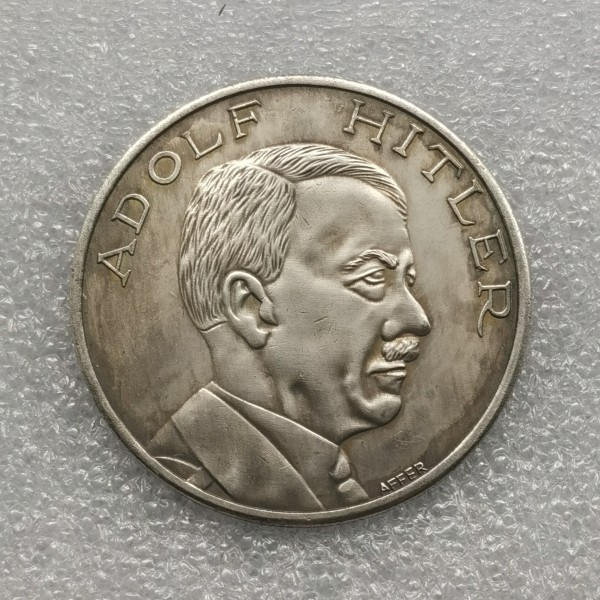 Type #303_ WW2 Commemorative COIN COPY