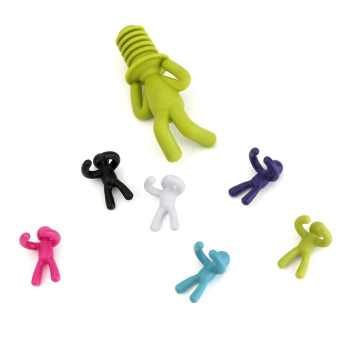 Little-People-Wine-Stopper-&-Drink-Markers-Set-for-Party-for-Wedding-Customizable