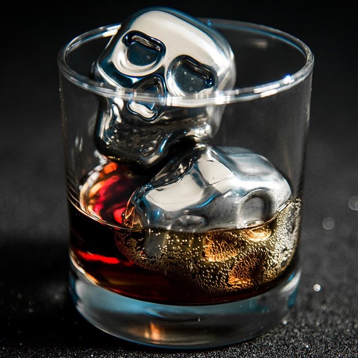 Skull Whiskey Ice Cube