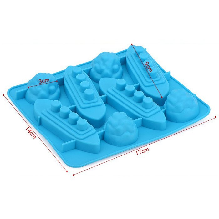 Gin and Titanic Ice Cube Tray