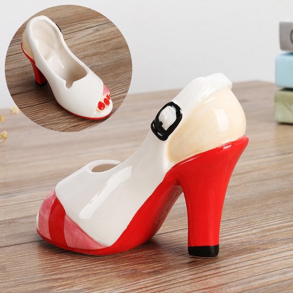 High-heel Shoe Ashtray