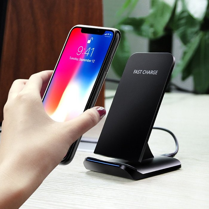LED Indicator Wireless Quick Charger