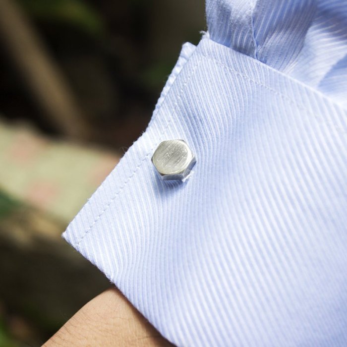 Agonal Screw Cufflinks