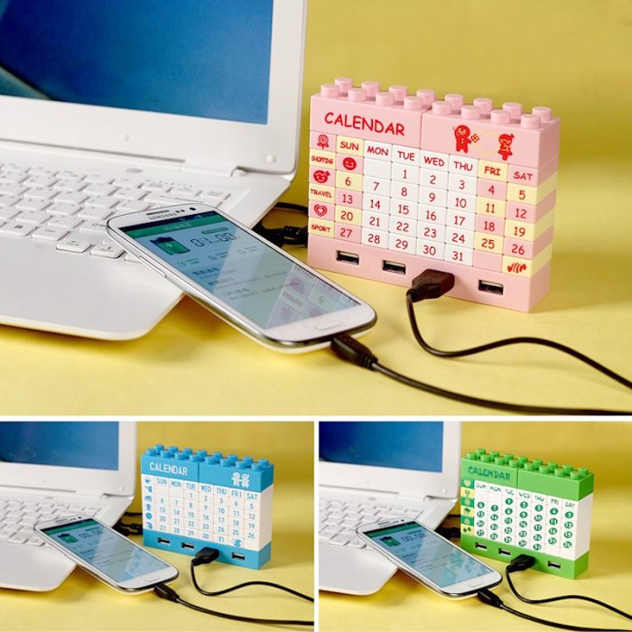 4-Port USB Hub Blocks Calendar