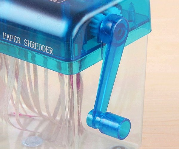 Desktop Mini Shredder