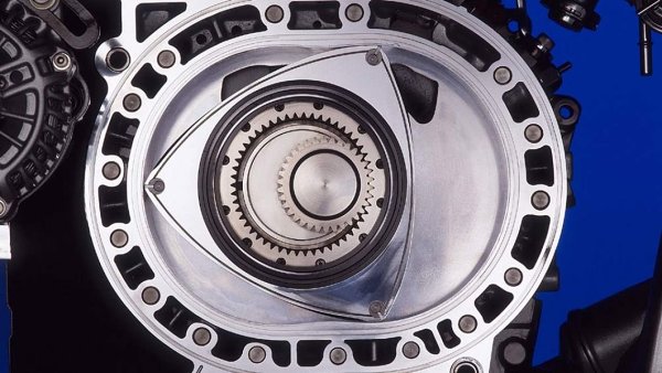Rotary Engine Model Keychain
