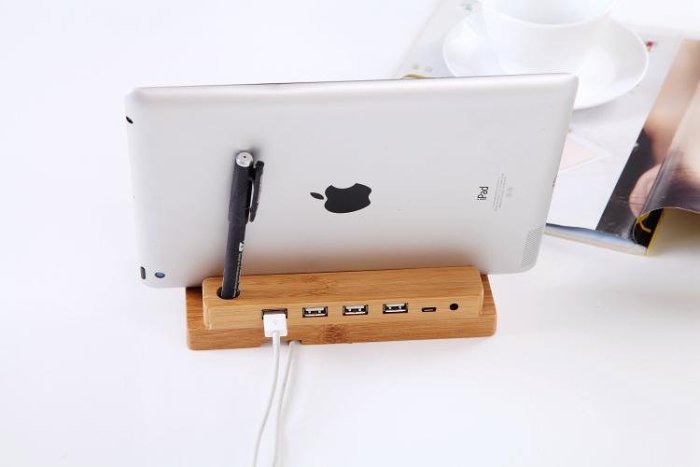 Clearance Sale Bamboo Docking Station With 4 USB Port
