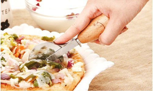 Smiling Pizza Cutter