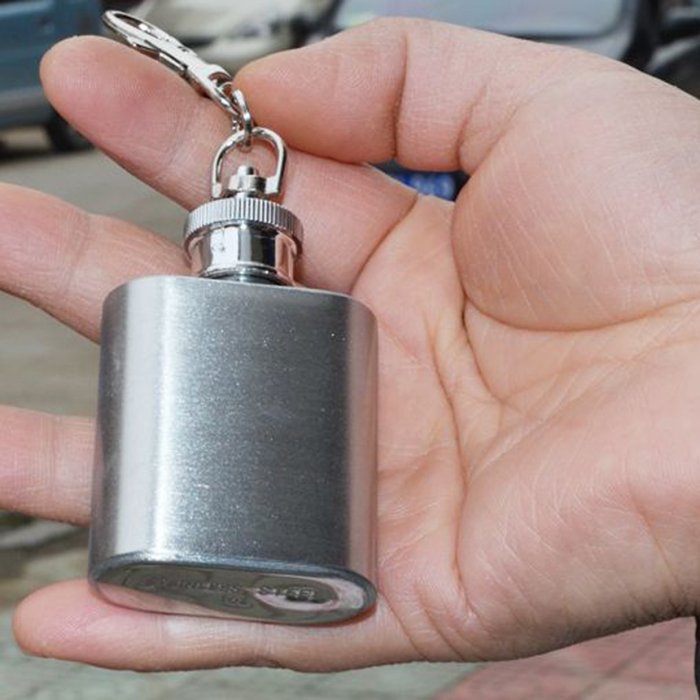 1 Oz. Mini Flask Keychain