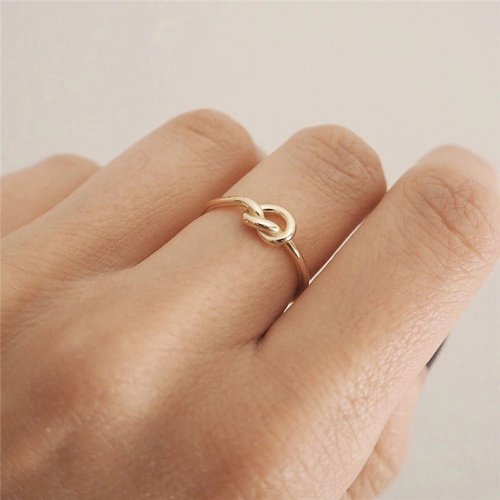 Knot Ring