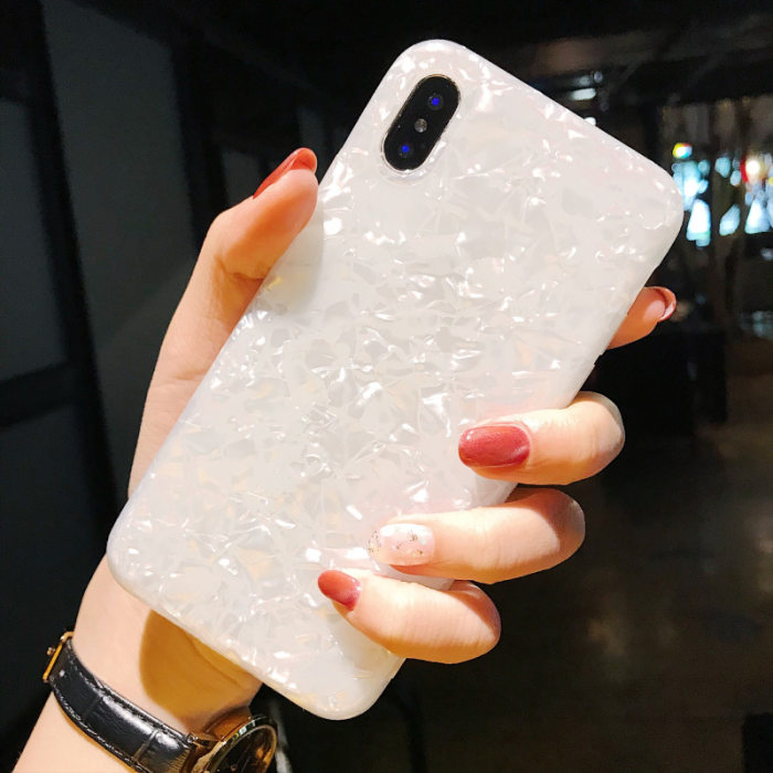 Pearl Design iPhone Case