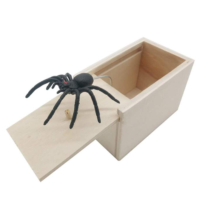 Spider Scare Box Prank Plans Trick Joke Halloween Spider Wood Box Toy