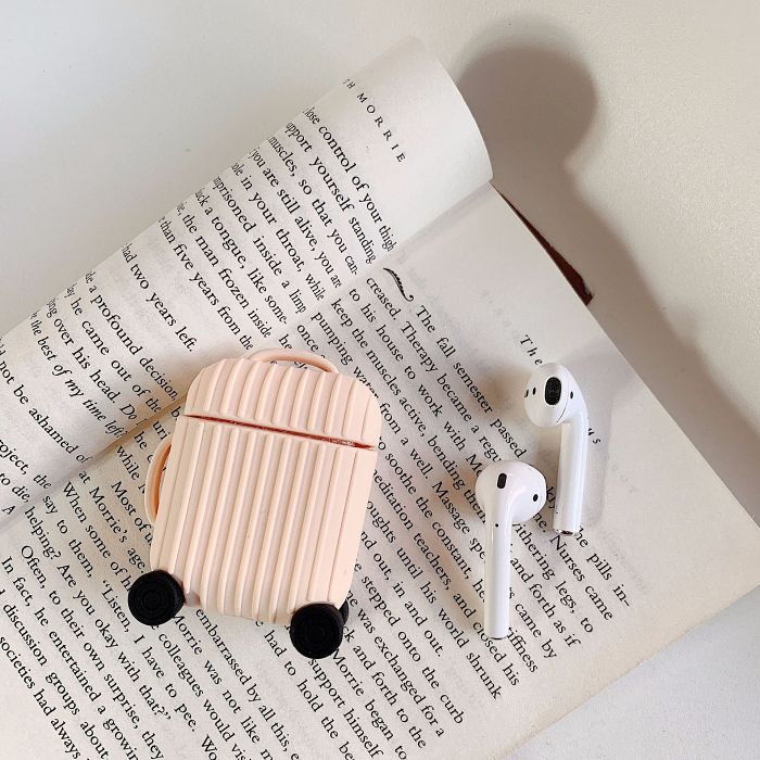 Cute-AirPods-Suitcase-Luggage-AirPods-1-2-Case-Gift-Ideas-行李箱耳機殼-러기지케이스--Maleta-de-equipaje--Mala-de-bagagem--Valise-à-bagages--荷物ケース