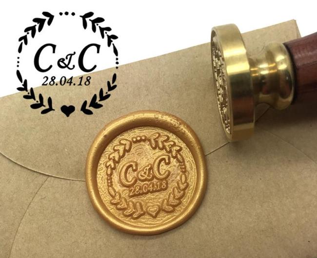 Custom Intial with Leaves Wax Seal Stamp - Leaves Wreath Initials Sealing Wax Stamp - Wedding Invitation Wax Seal Stamp - Custom Wax Stamp