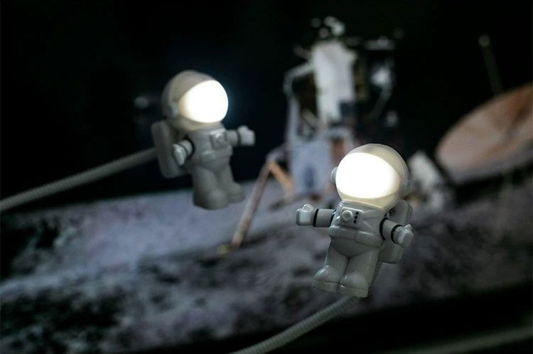 Astronaut USB Night Light Flexible Spaceman USB Light for Laptop PC Notebook Gifts for Men