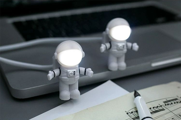 Astronaut USB Night Light Flexible Spaceman USB Light for Laptop PC Notebook Gifts for Men