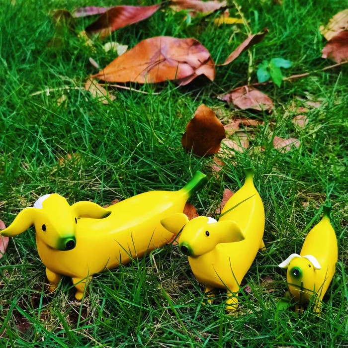 Banana Dog Garden Statues for Office Desktop Home Decorations Gifts for Dog Lovers