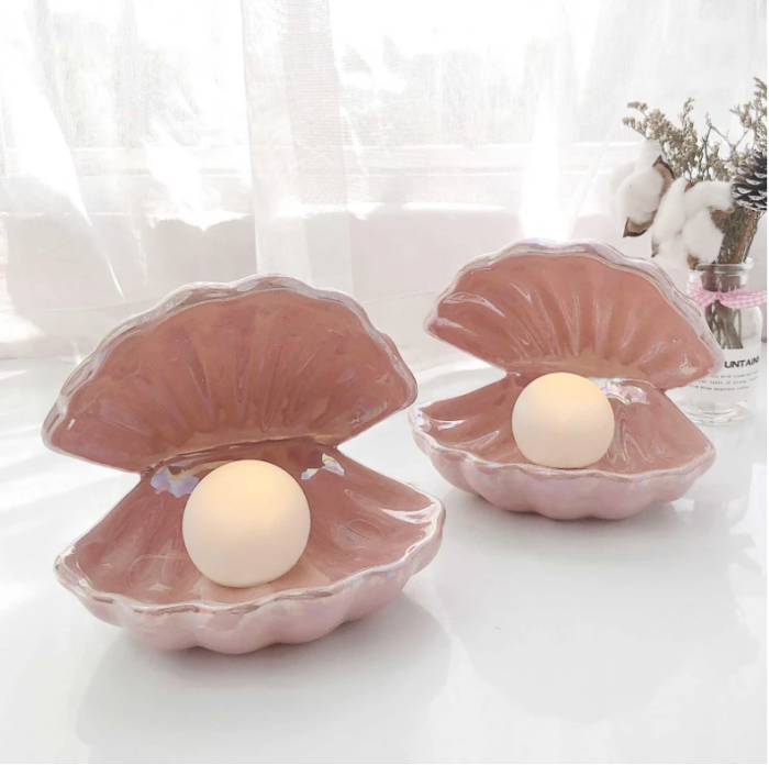 Pearl Shell - Ceramic Lamp