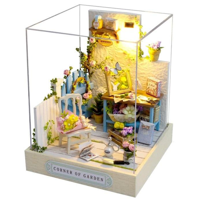 Miniature DIY Dollhouse Kit Dollhouse
