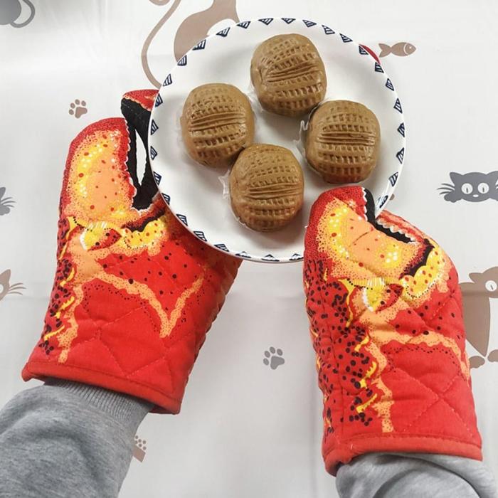 Lobster Claw Oven Gloves