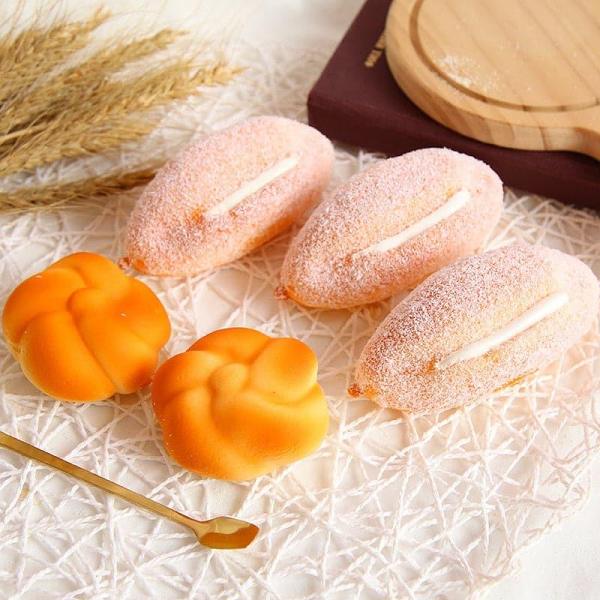 Simulation Bread Squishy Toy