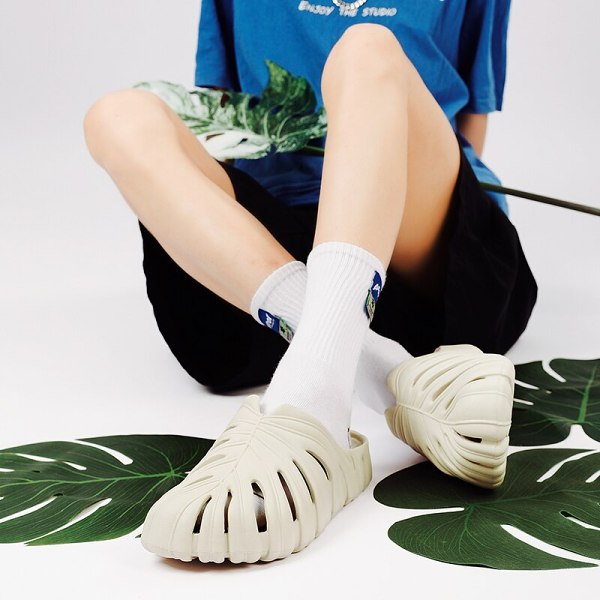 Leaf Shape Slippers