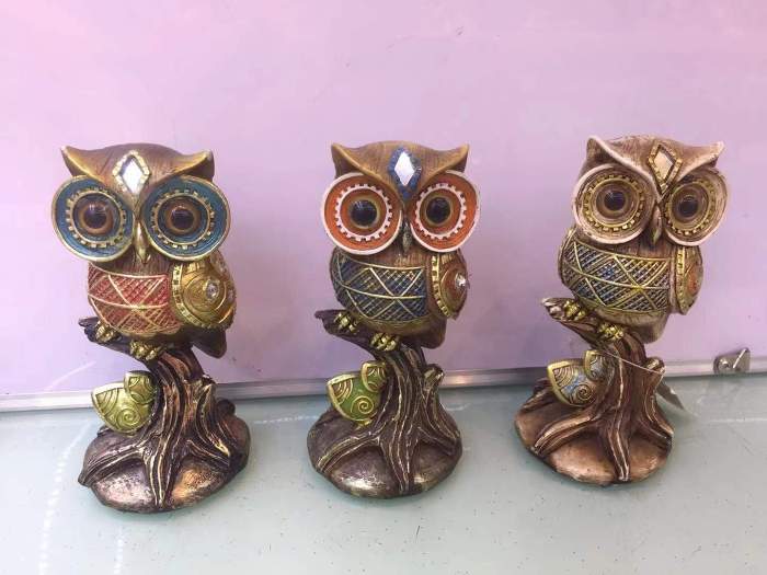 Eastern Screech Owl Figurines