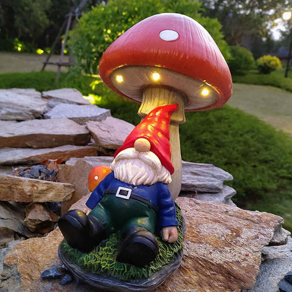 Mushroom Dwarf Solar Statue