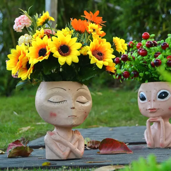 Alien Girl Flower Pot
