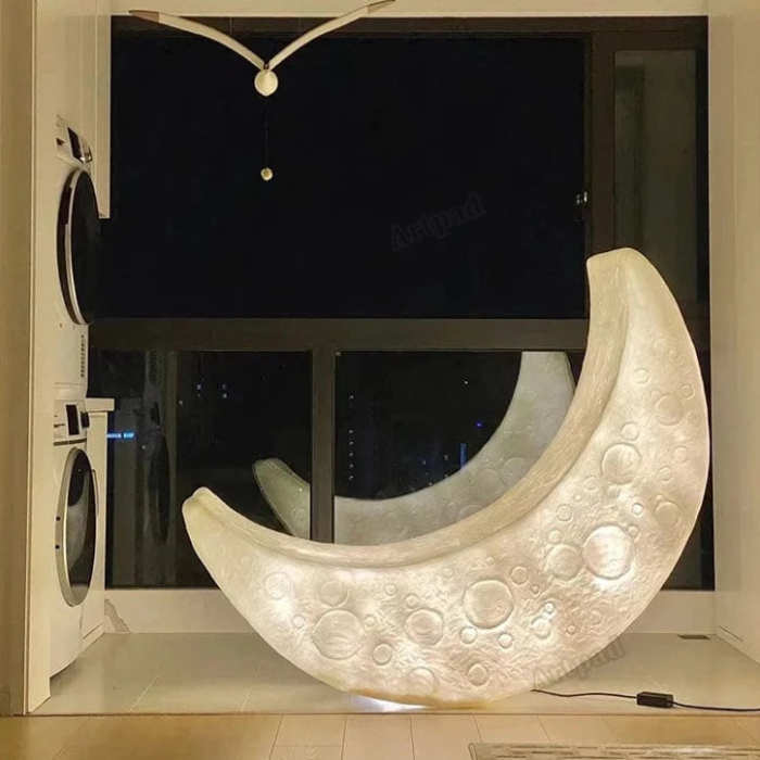 Moon Floor Seat Lamp