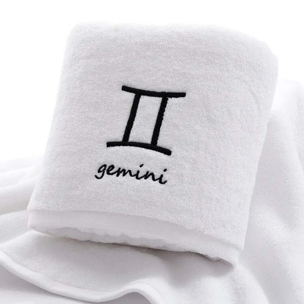 Embroidered Constellation Bath Towels Set